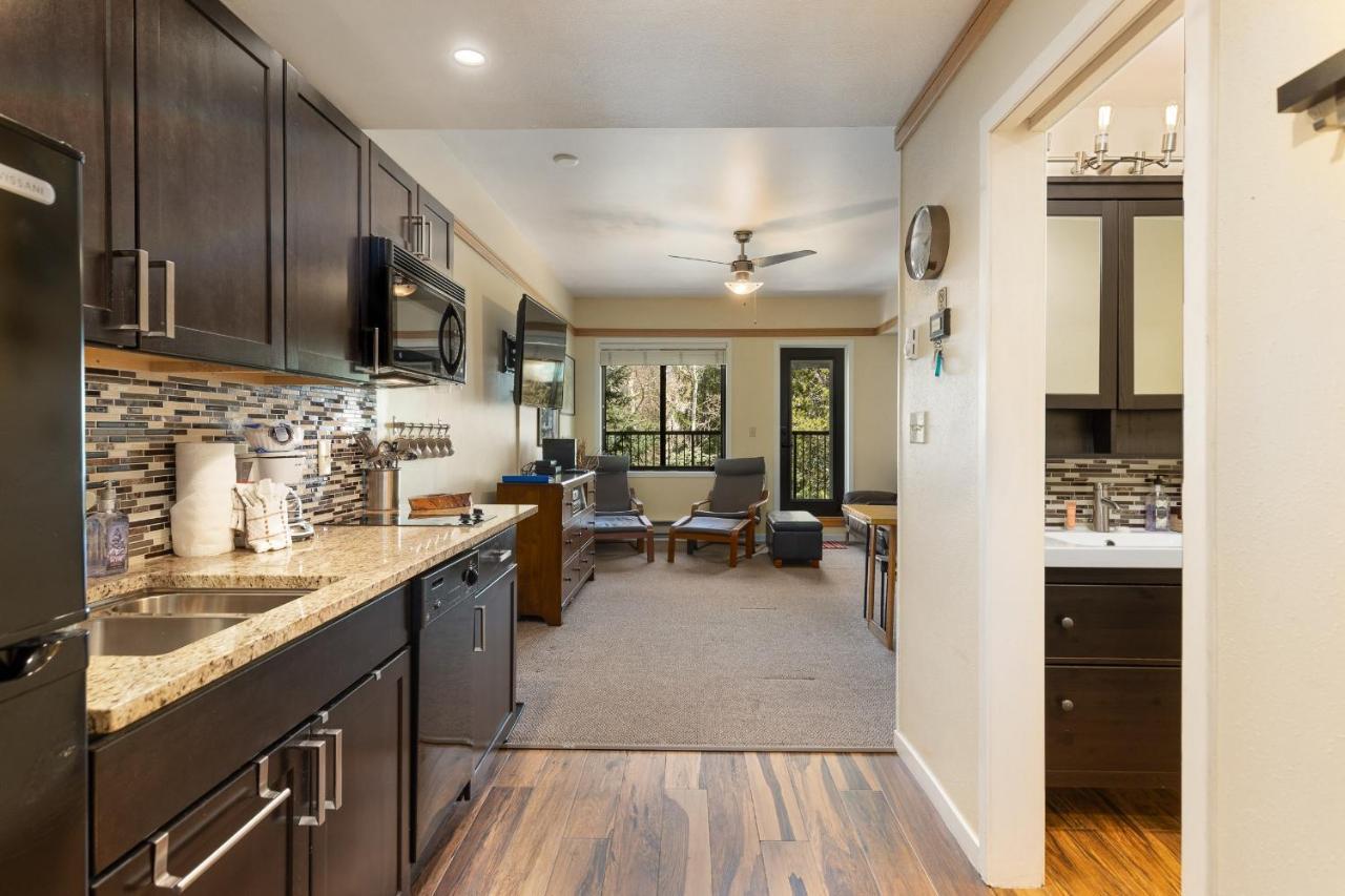 2767 Slopeside Condo Кістон Екстер'єр фото